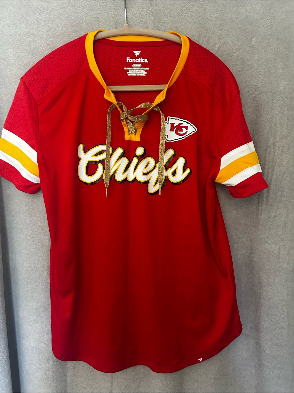 Fanatics Kansas City Chiefs lace up Jersey shirt women’s M red gold NFL